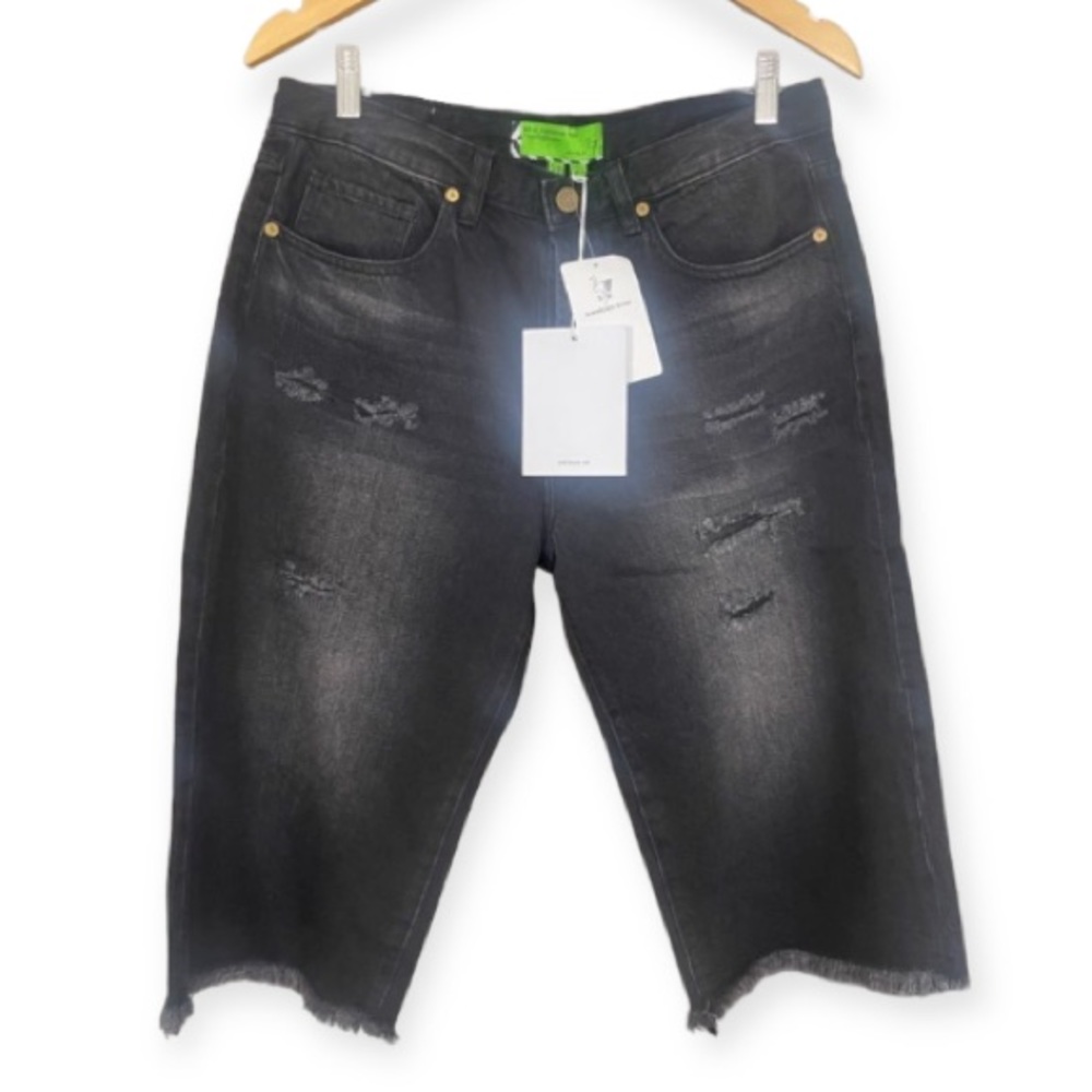 Sandrine Rose Bermuda Distressed Black Denim Jean Shorts by Free People Size 28 - Picture 5 of 9